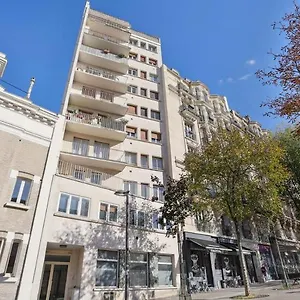  Appartement Cosy And Renovated Studio In Heart Of Xvieme