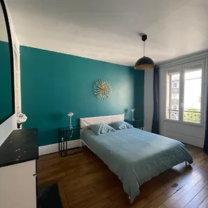  Appartement Eiffel Flats